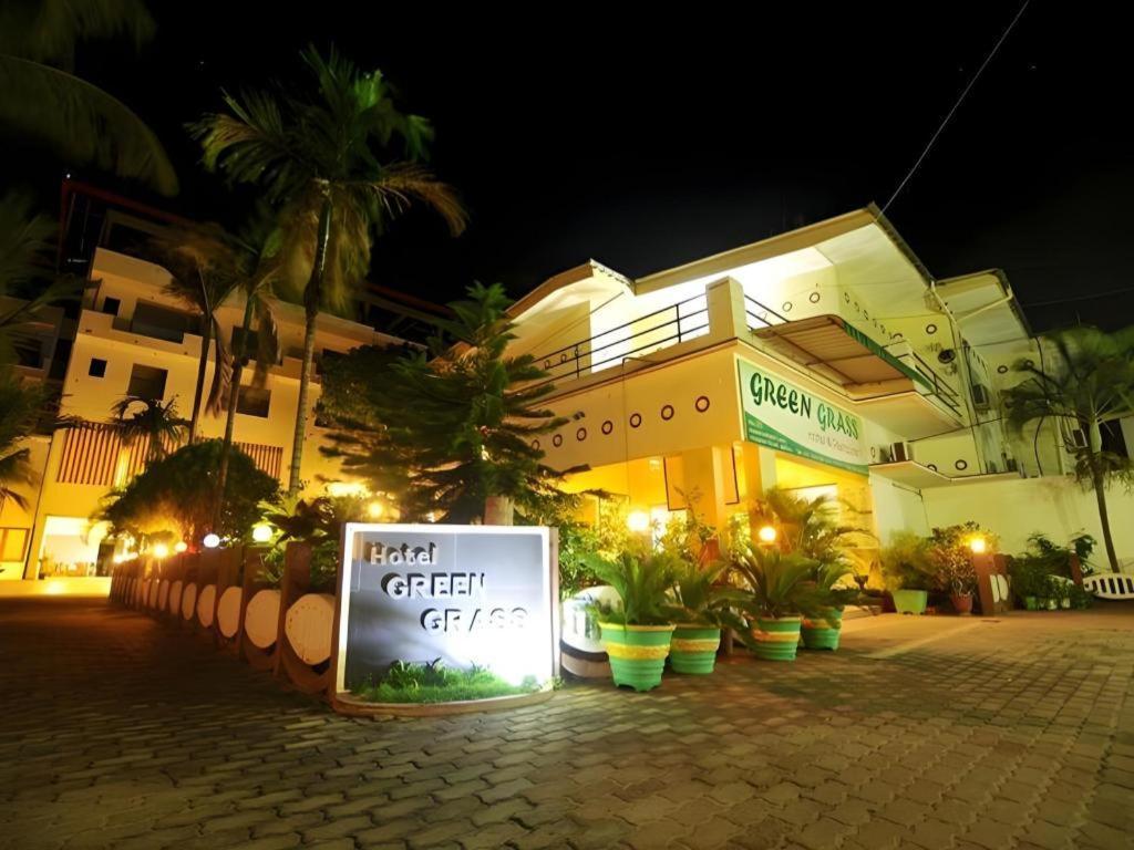 Green Grass Hotel & Restaurant Jaffna Exterior photo